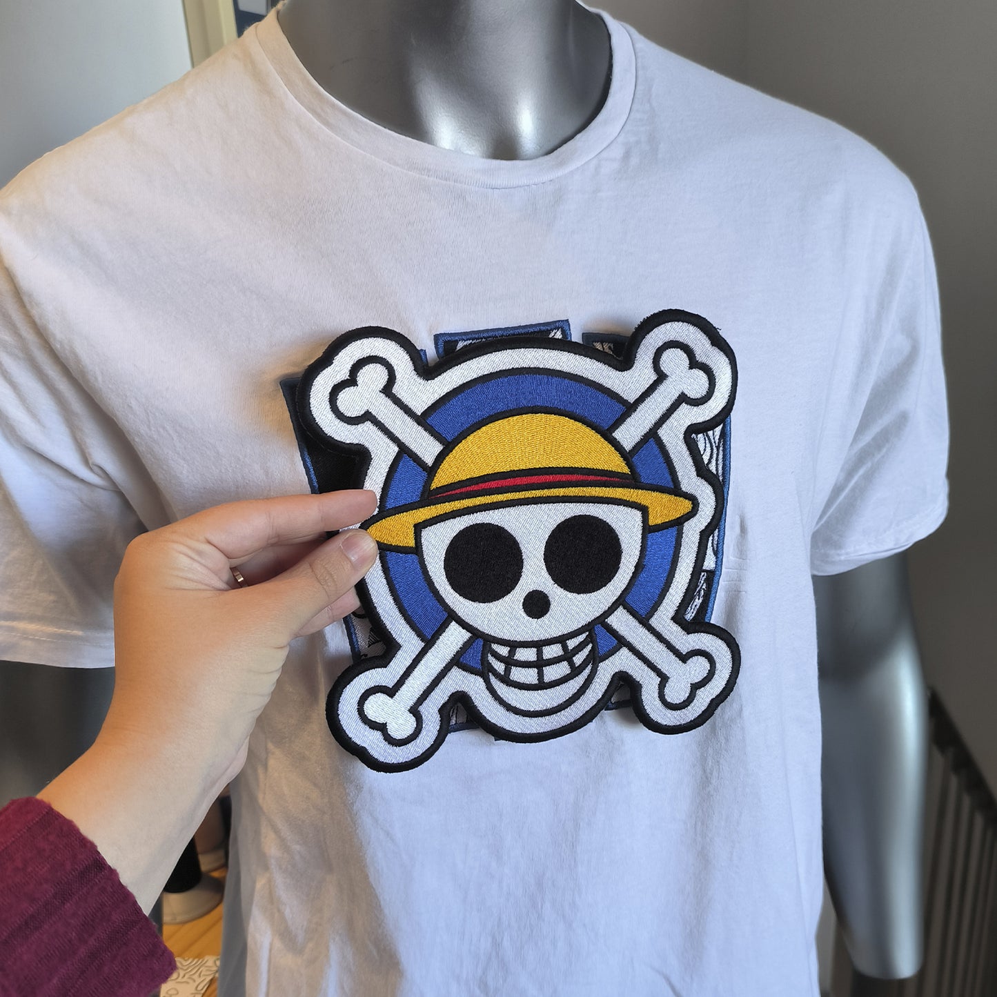 Parche Bordado Anime Calavera One Piece Luffy 9cm - Valkynea