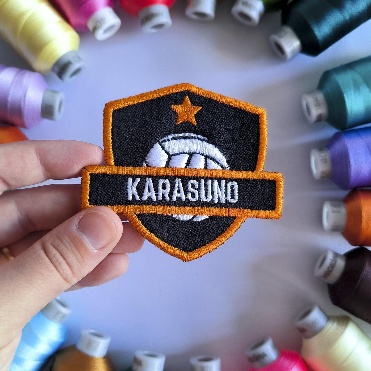 Parche Bordado Anime Haikyū!! Escudo Karasuno 3 - Valkynea