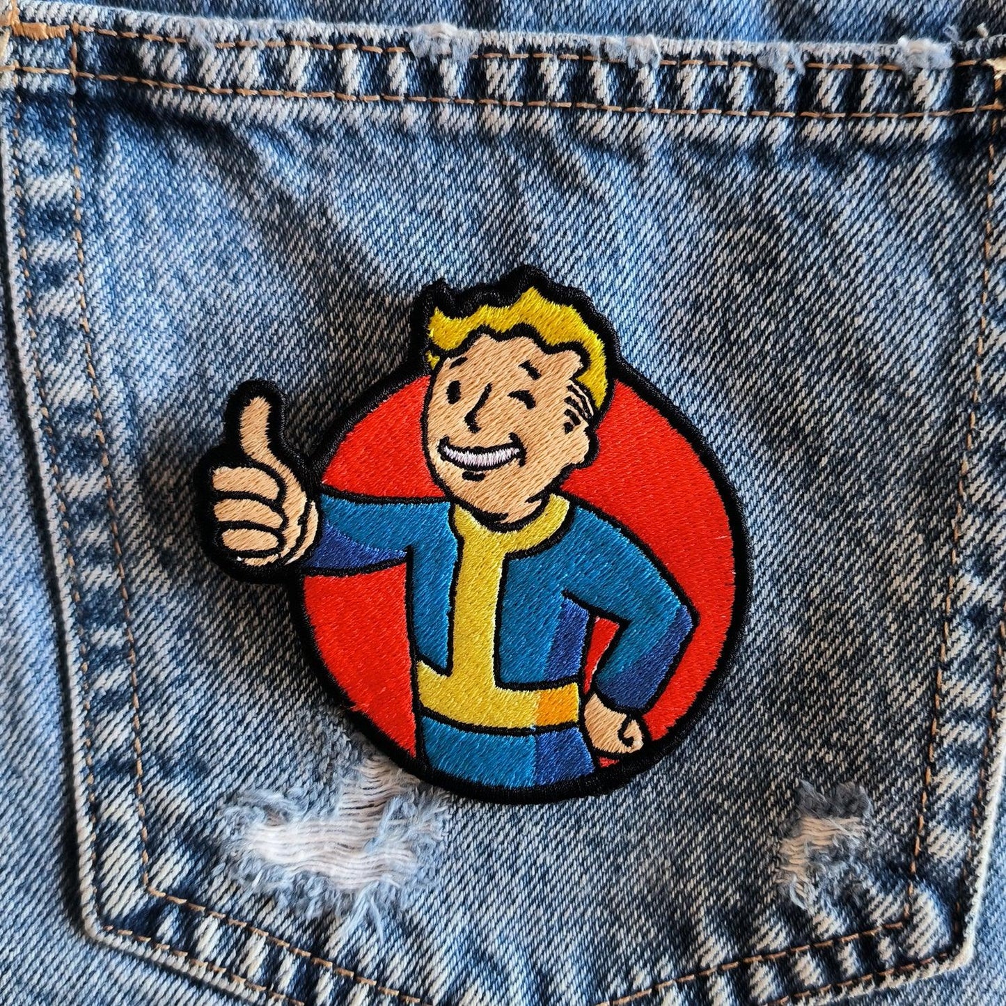 Parche Bordado Fallout v2 - Valkynea