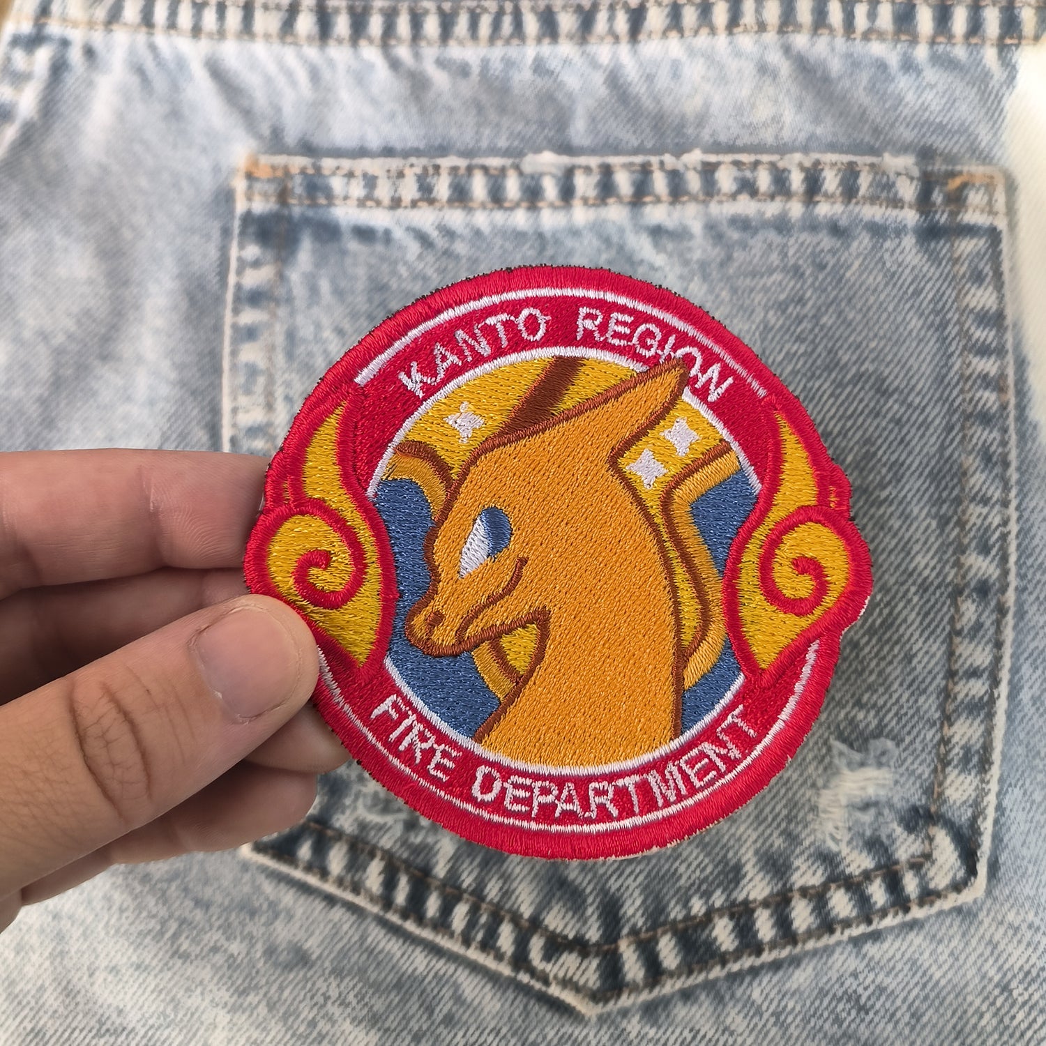 Parche Bordado Anime  Charizard 8cm - Valkynea