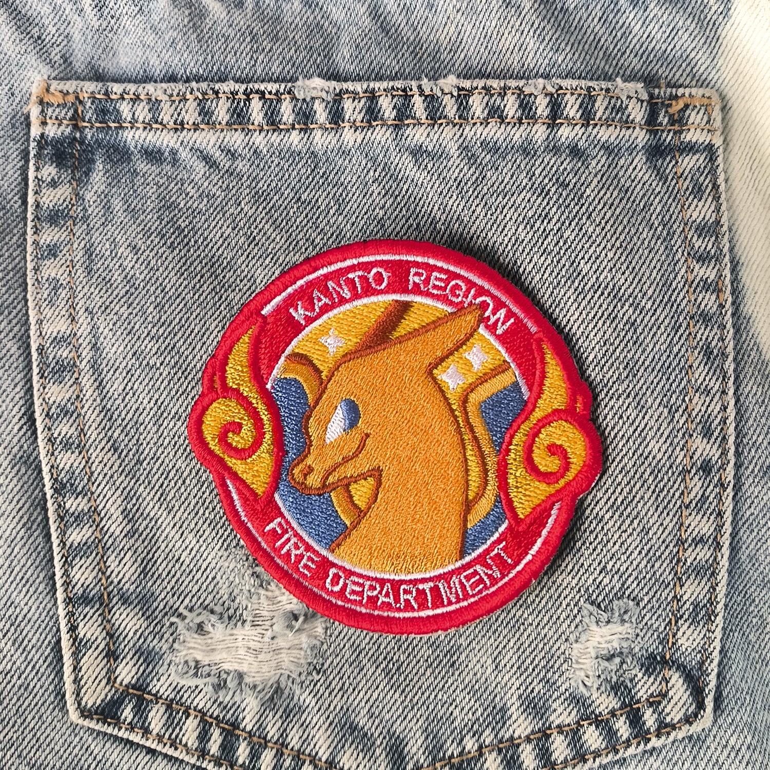 Parche Bordado Anime  Charizard 8cm - Valkynea