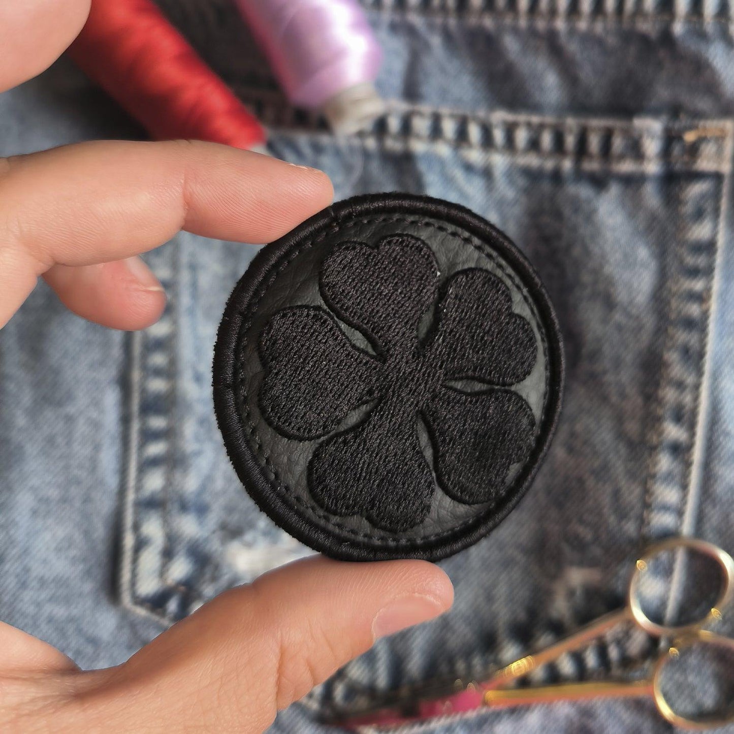 Parche Bordado Anime Black Clover Trébol - Valkynea