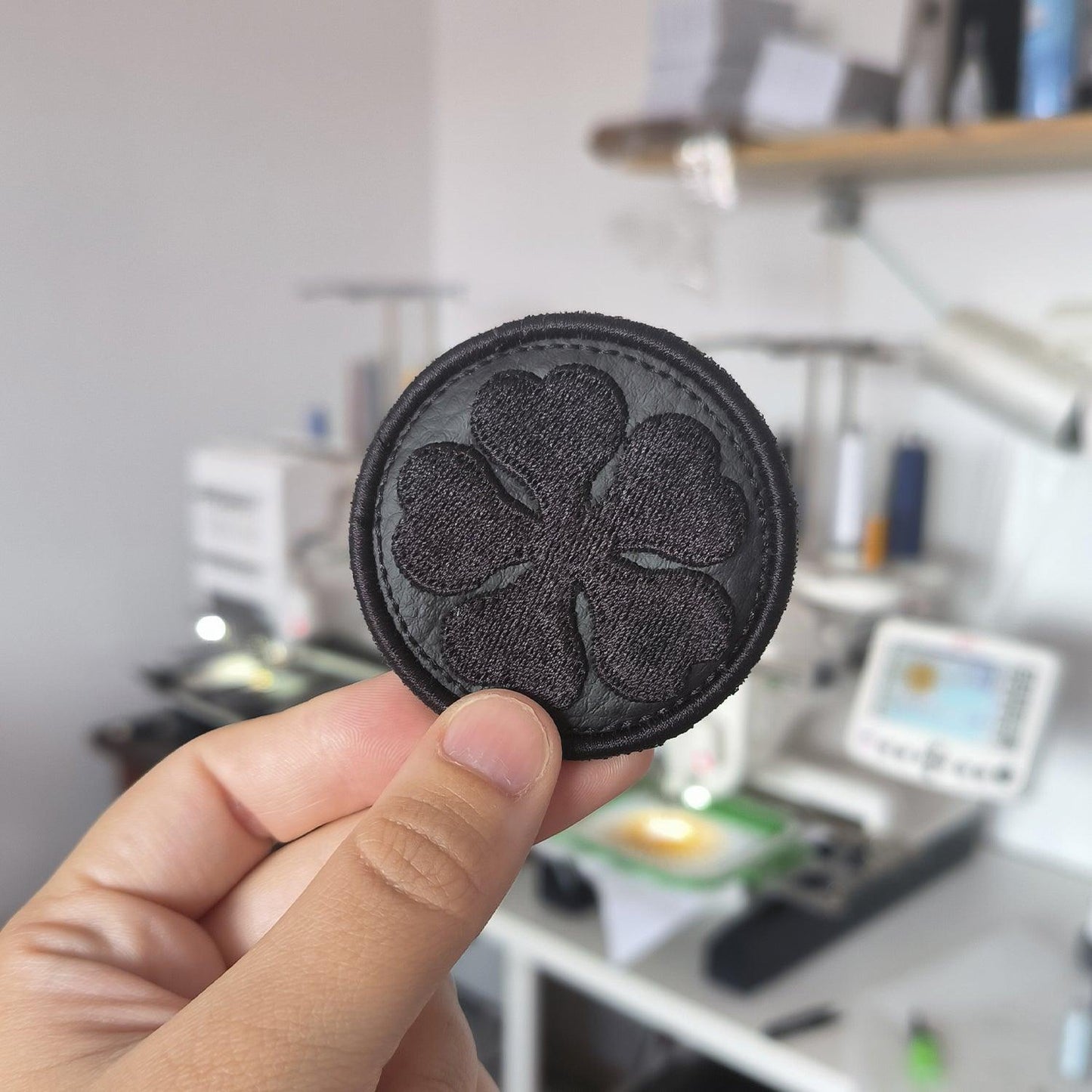 Parche Bordado Anime Black Clover Trébol - Valkynea